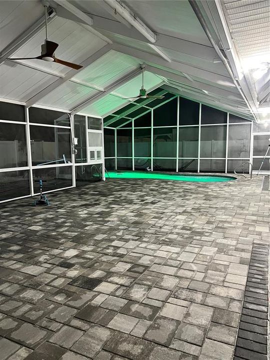 For Sale: $649,900 (5 beds, 3 baths, 2157 Square Feet)