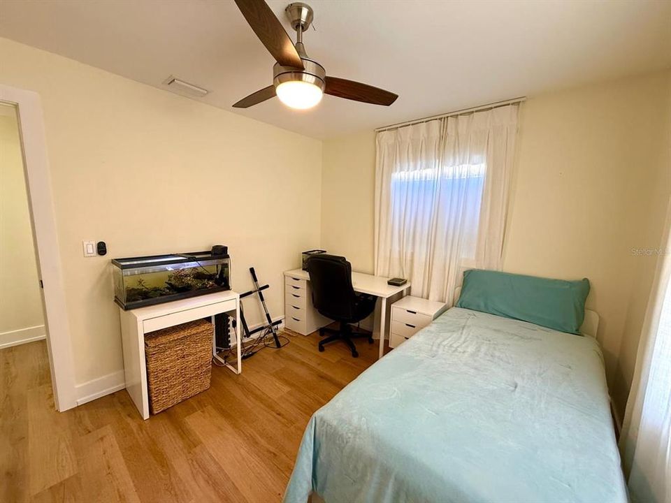 For Sale: $649,900 (5 beds, 3 baths, 2157 Square Feet)