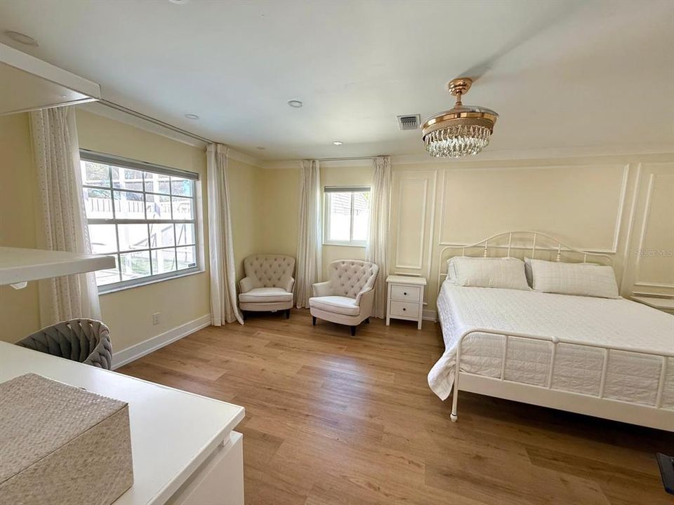 For Sale: $649,900 (5 beds, 3 baths, 2157 Square Feet)