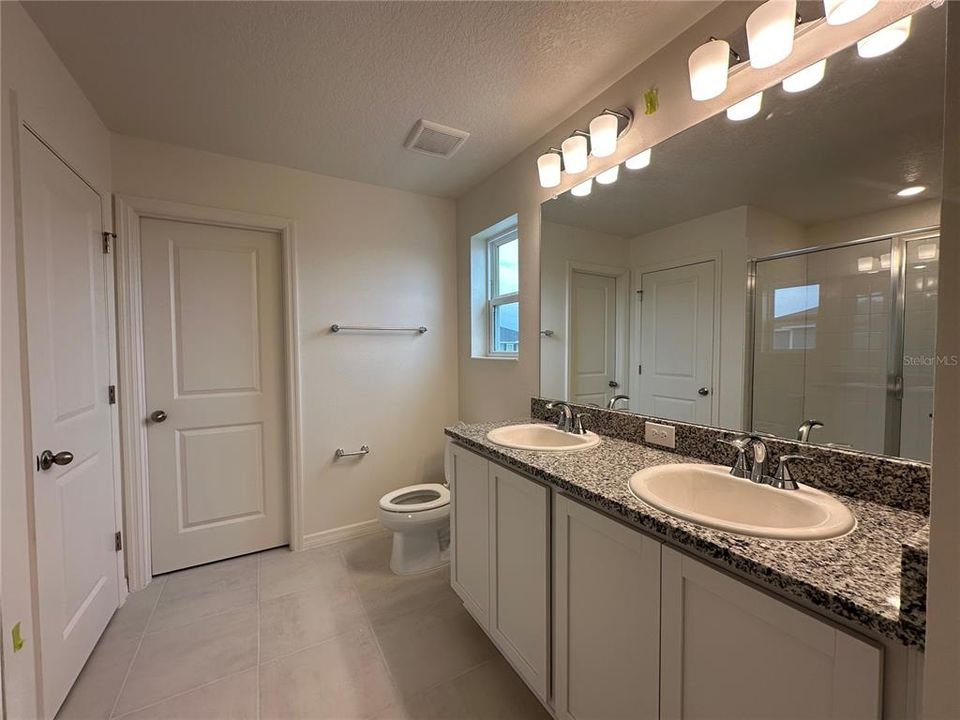 For Rent: $2,700 (4 beds, 3 baths, 2385 Square Feet)