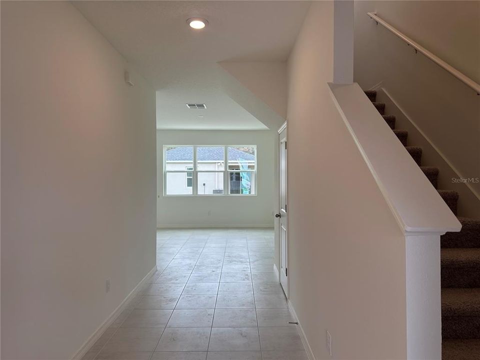 For Rent: $2,700 (4 beds, 3 baths, 2385 Square Feet)