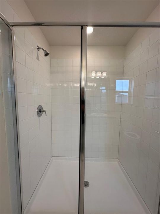 For Rent: $2,700 (4 beds, 3 baths, 2385 Square Feet)