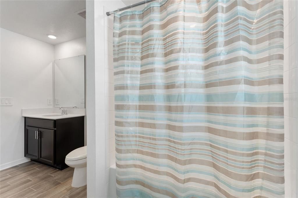 En Renta: $3,200 (4 camas, 3 baños, 2621 Pies cuadrados)