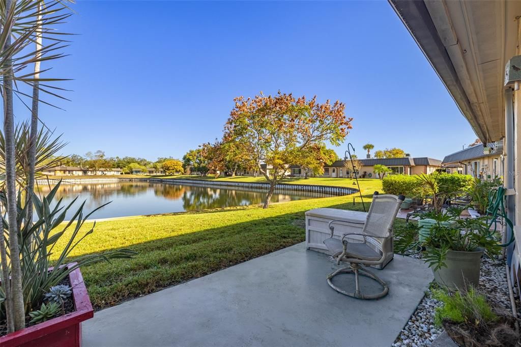 На продажу: $124,900 (2 спален, 1 ванн, 975 Квадратных фут)