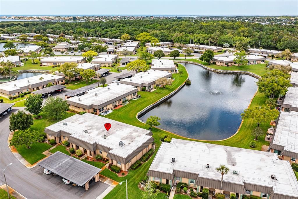 На продажу: $124,900 (2 спален, 1 ванн, 975 Квадратных фут)