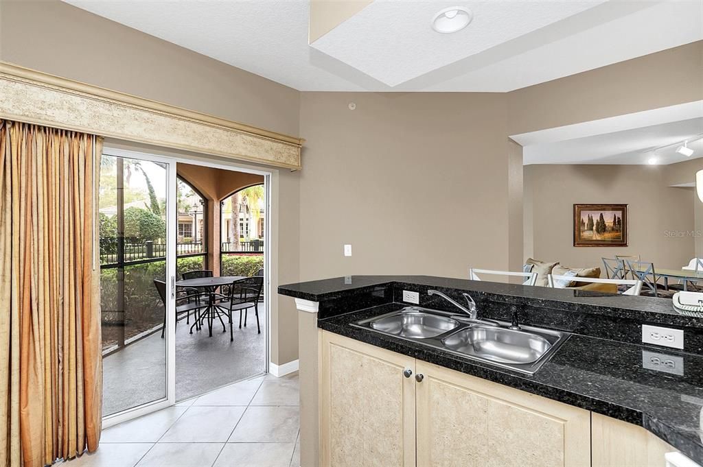 待售: $274,900 (3 贝兹, 2 浴室, 1421 平方英尺)