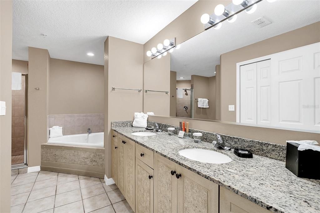 待售: $274,900 (3 贝兹, 2 浴室, 1421 平方英尺)