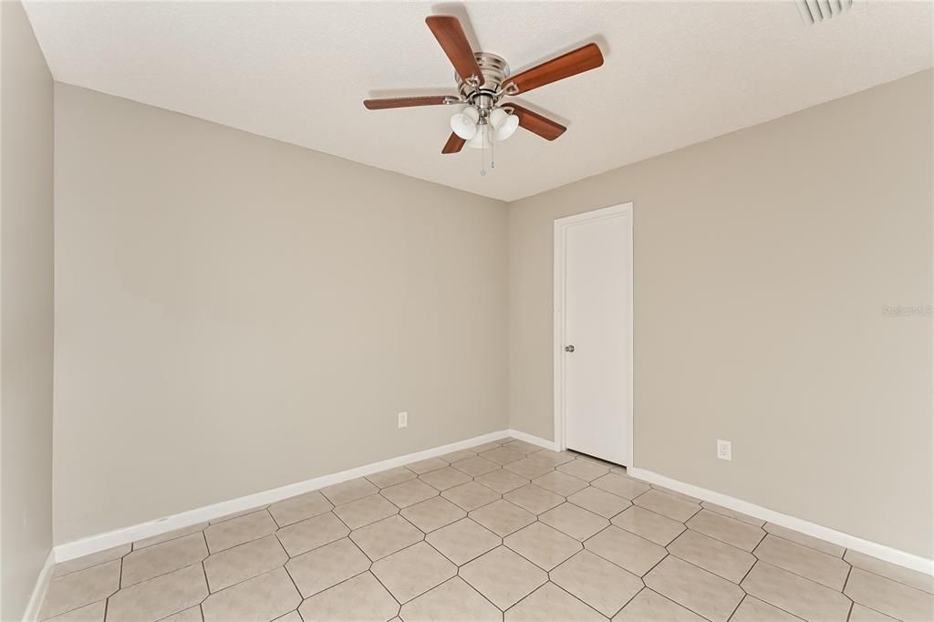 For Rent: $2,275 (3 beds, 2 baths, 1450 Square Feet)