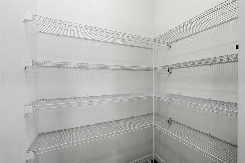 For Rent: $2,150 (3 beds, 2 baths, 2244 Square Feet)