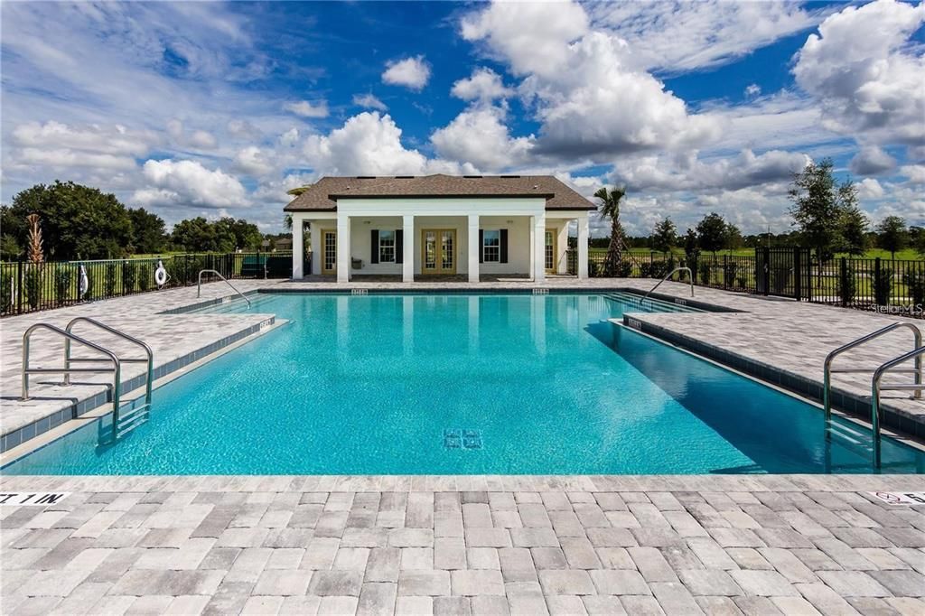 For Rent: $2,150 (3 beds, 2 baths, 2244 Square Feet)