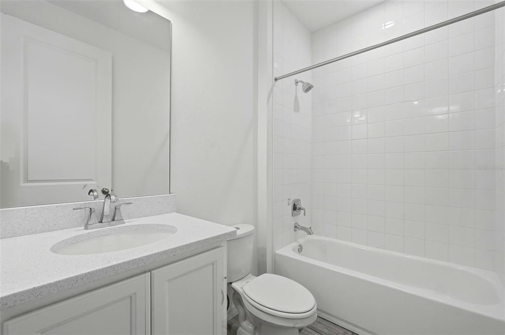 For Rent: $2,150 (3 beds, 2 baths, 2244 Square Feet)