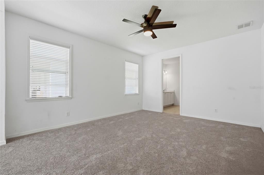 For Rent: $2,150 (3 beds, 2 baths, 2244 Square Feet)