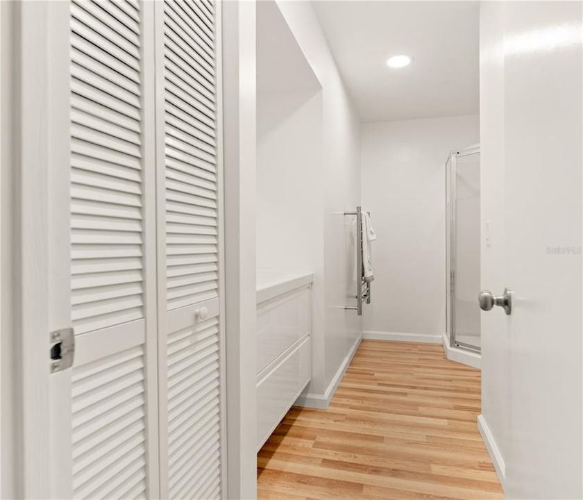 待售: $449,000 (4 贝兹, 3 浴室, 2059 平方英尺)