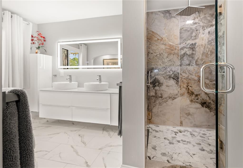 待售: $449,000 (4 贝兹, 3 浴室, 2059 平方英尺)