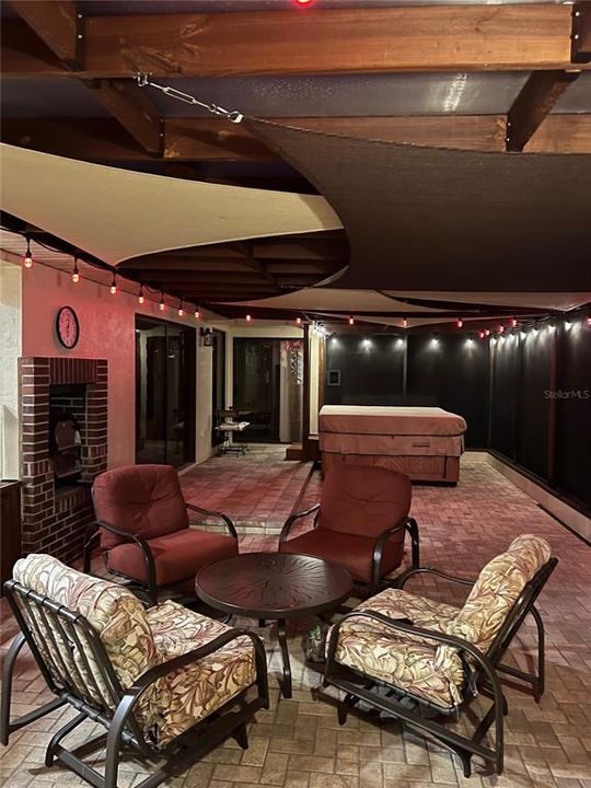 待售: $449,000 (4 贝兹, 3 浴室, 2059 平方英尺)