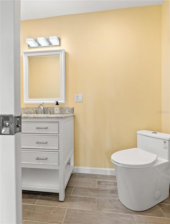 待售: $449,000 (4 贝兹, 3 浴室, 2059 平方英尺)