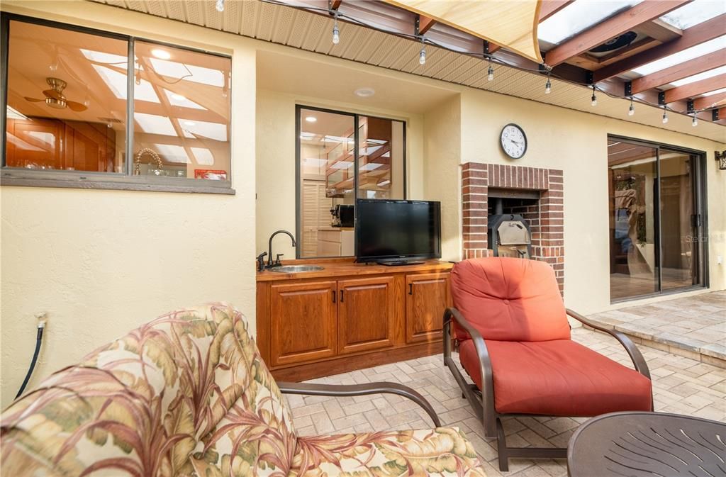 待售: $449,000 (4 贝兹, 3 浴室, 2059 平方英尺)