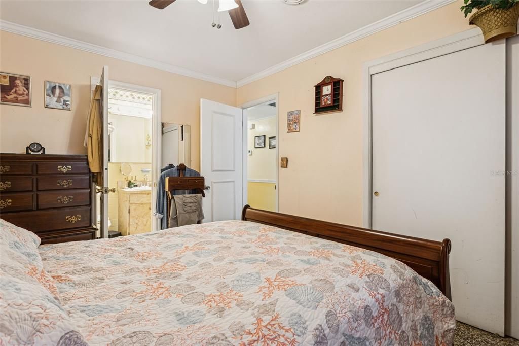 En Venta: $535,000 (3 camas, 2 baños, 1681 Pies cuadrados)