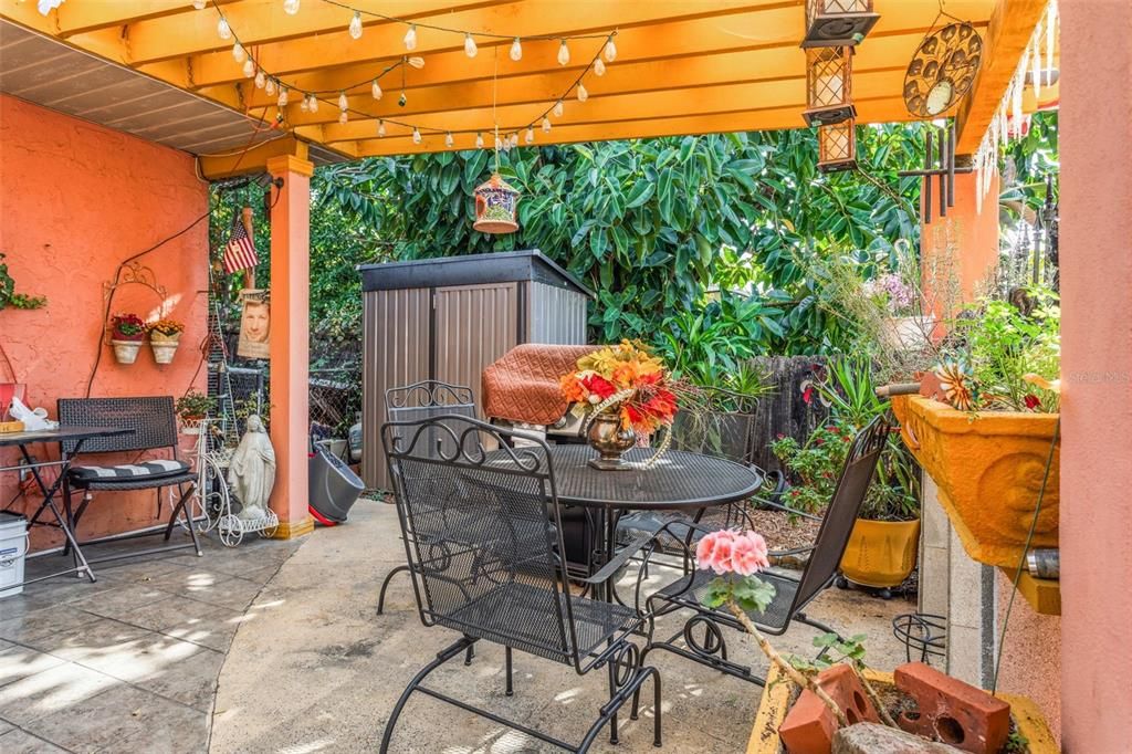 En Venta: $535,000 (3 camas, 2 baños, 1681 Pies cuadrados)