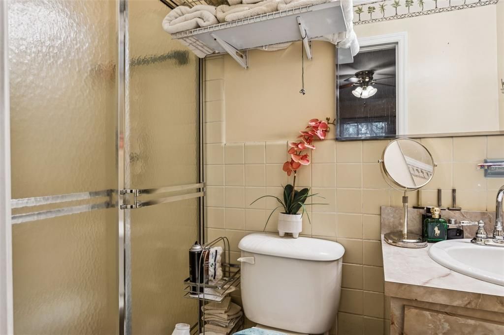 En Venta: $535,000 (3 camas, 2 baños, 1681 Pies cuadrados)