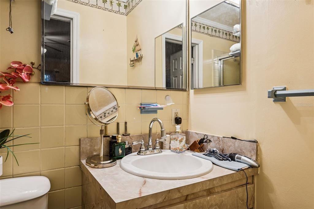 En Venta: $535,000 (3 camas, 2 baños, 1681 Pies cuadrados)