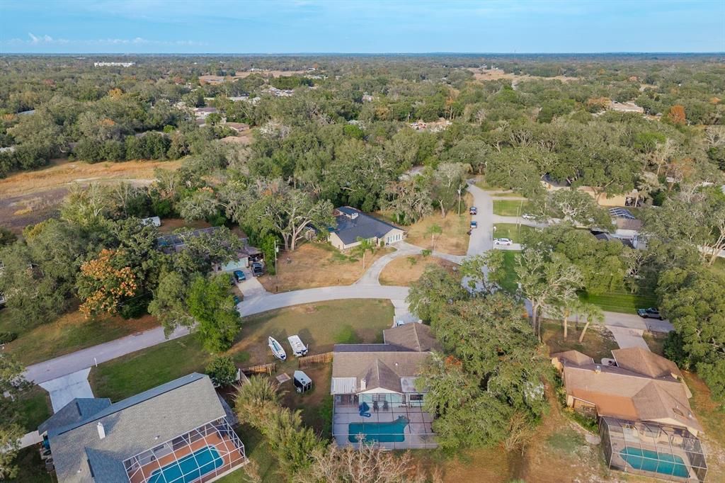 待售: $400,000 (5 贝兹, 2 浴室, 2530 平方英尺)