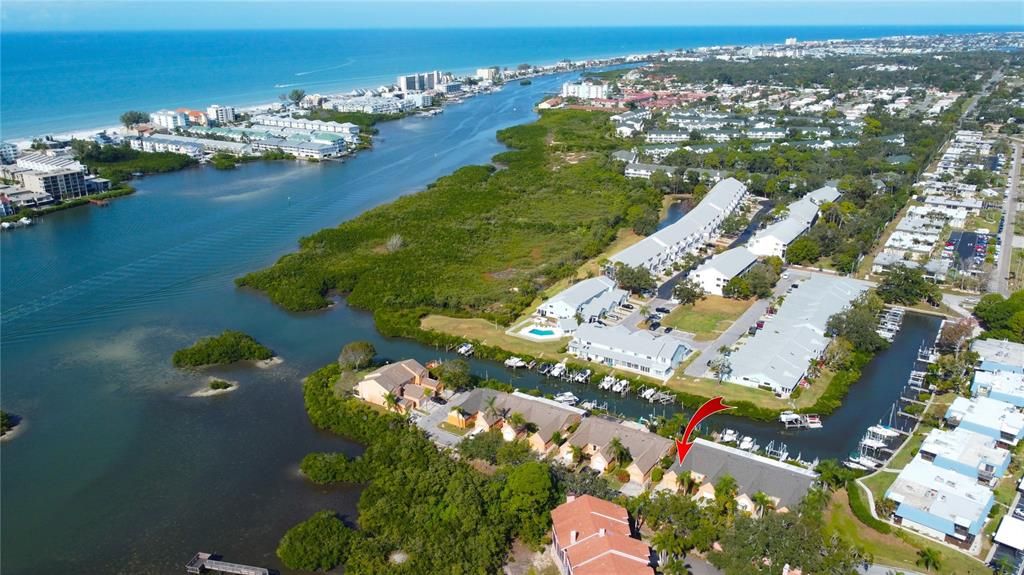 На продажу: $550,000 (2 спален, 2 ванн, 1205 Квадратных фут)