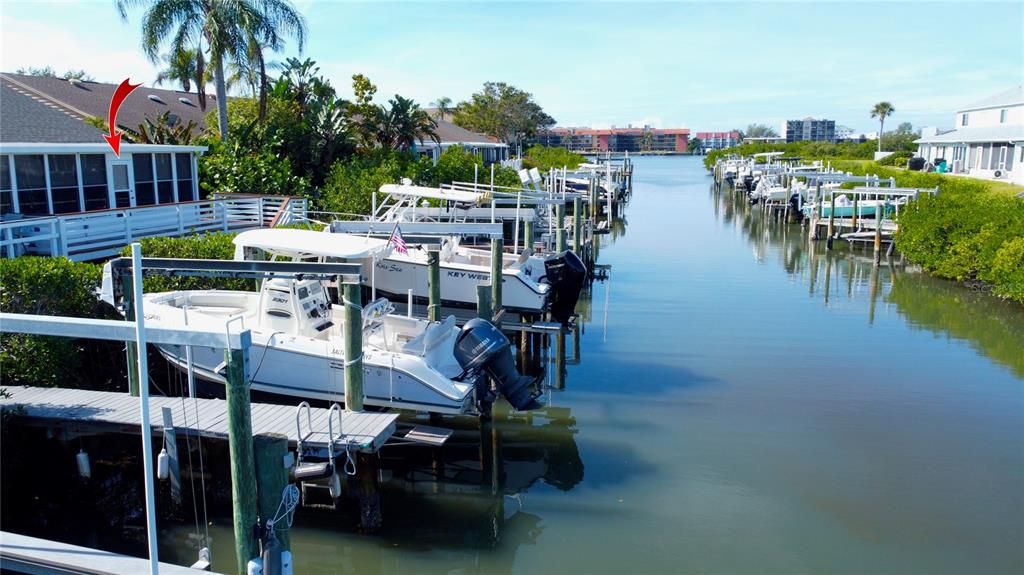 На продажу: $550,000 (2 спален, 2 ванн, 1205 Квадратных фут)