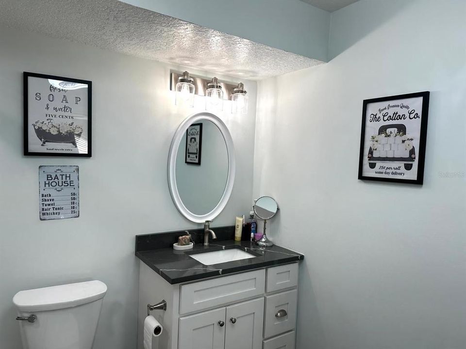 На продажу: $550,000 (2 спален, 2 ванн, 1205 Квадратных фут)