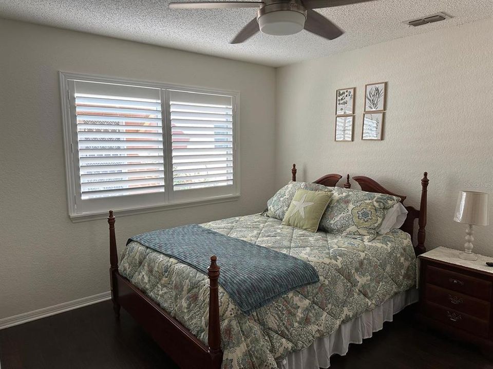 На продажу: $550,000 (2 спален, 2 ванн, 1205 Квадратных фут)