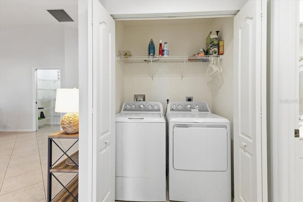 For Rent: $3,600 (3 beds, 2 baths, 1719 Square Feet)