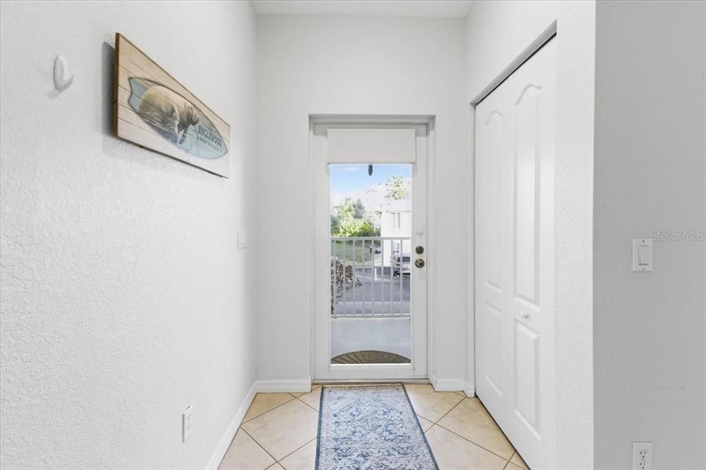 For Rent: $3,600 (3 beds, 2 baths, 1719 Square Feet)