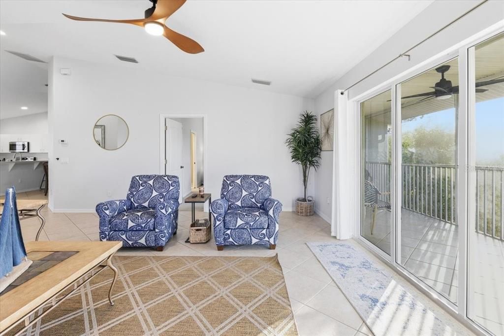 For Rent: $3,600 (3 beds, 2 baths, 1719 Square Feet)