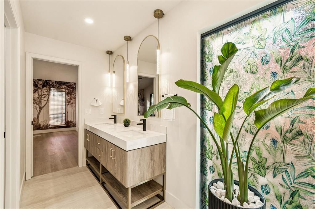 待售: $446,900 (3 贝兹, 2 浴室, 1993 平方英尺)