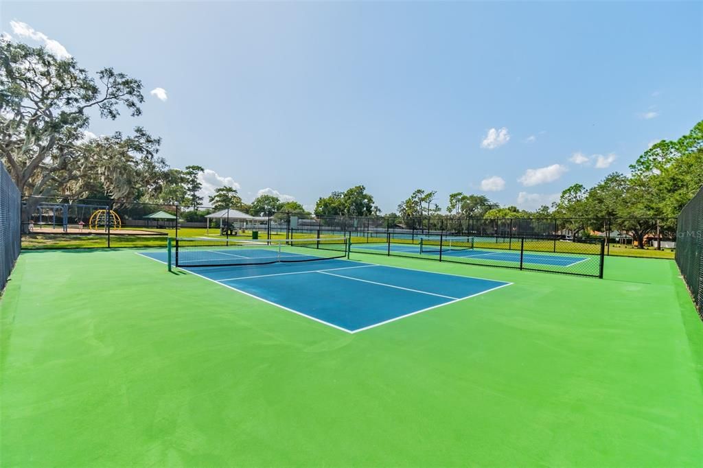 待售: $446,900 (3 贝兹, 2 浴室, 1993 平方英尺)