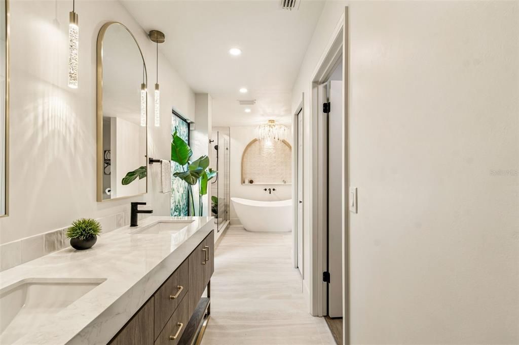 待售: $446,900 (3 贝兹, 2 浴室, 1993 平方英尺)