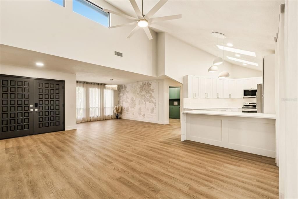 待售: $446,900 (3 贝兹, 2 浴室, 1993 平方英尺)