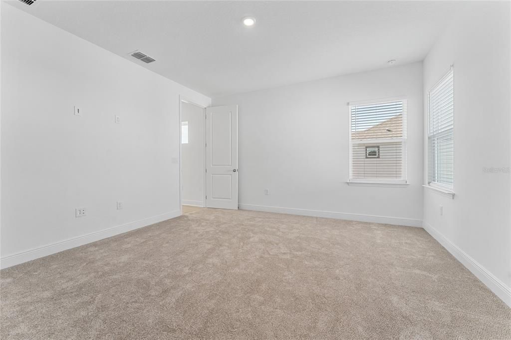 For Rent: $3,400 (3 beds, 2 baths, 1788 Square Feet)