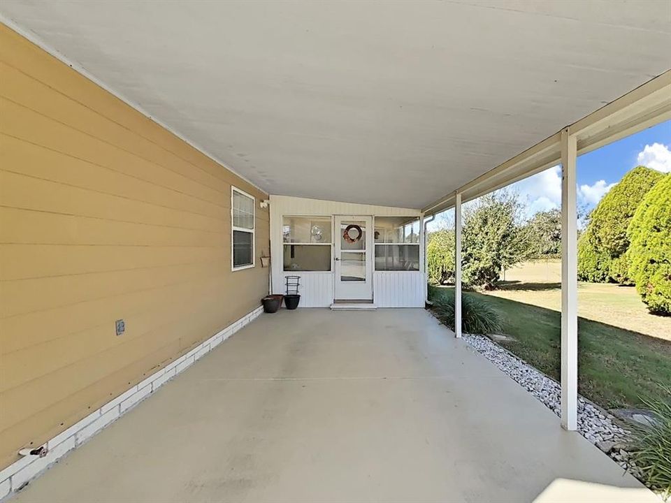 待售: $179,000 (3 贝兹, 2 浴室, 1056 平方英尺)