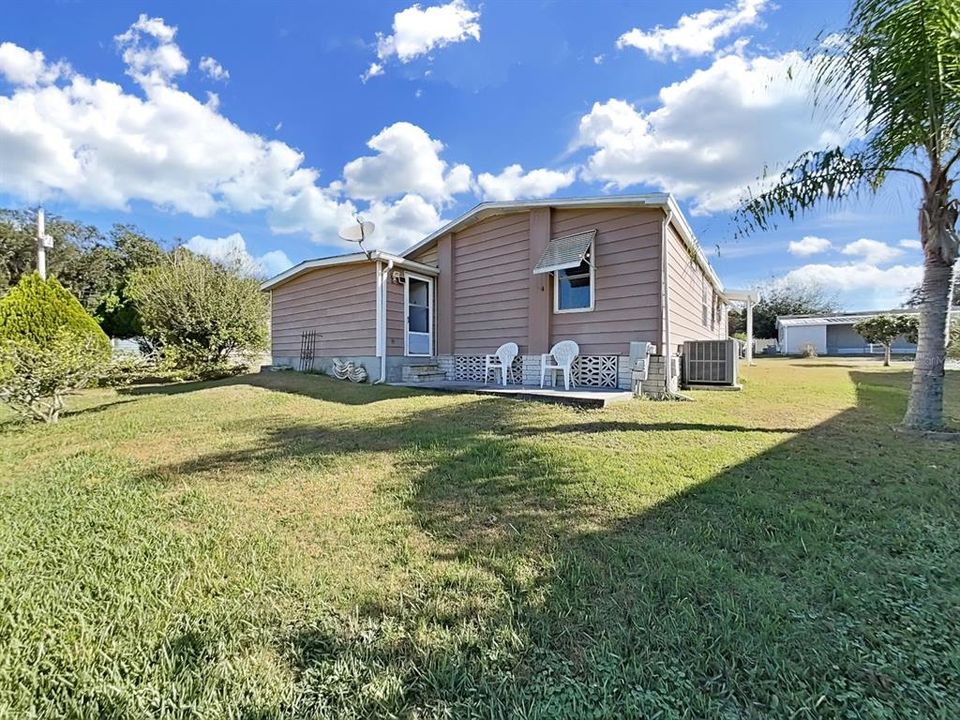 待售: $179,000 (3 贝兹, 2 浴室, 1056 平方英尺)