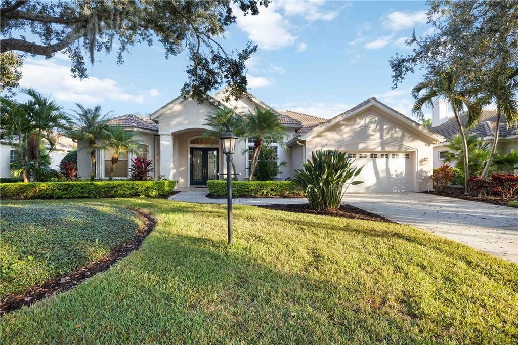 Active With Contract: $1,195,000 (3 beds, 3 baths, 2837 Square Feet)