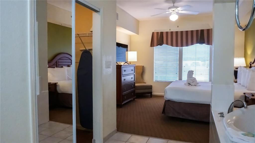 待售: $173,980 (3 贝兹, 2 浴室, 1231 平方英尺)