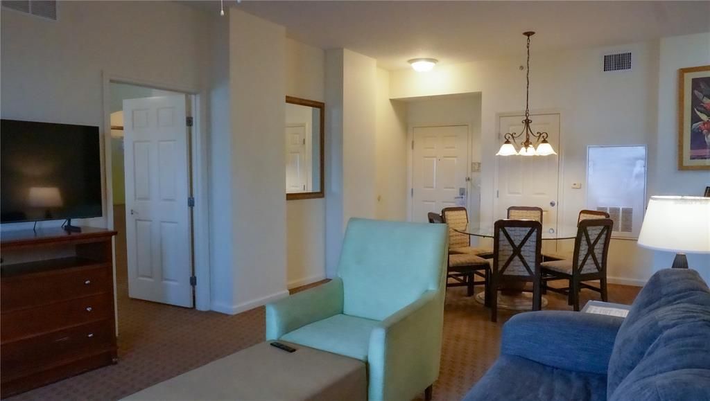 待售: $173,980 (3 贝兹, 2 浴室, 1231 平方英尺)