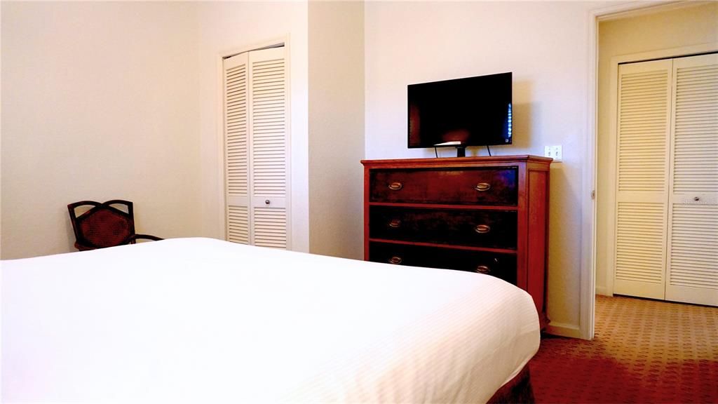 待售: $173,980 (3 贝兹, 2 浴室, 1231 平方英尺)