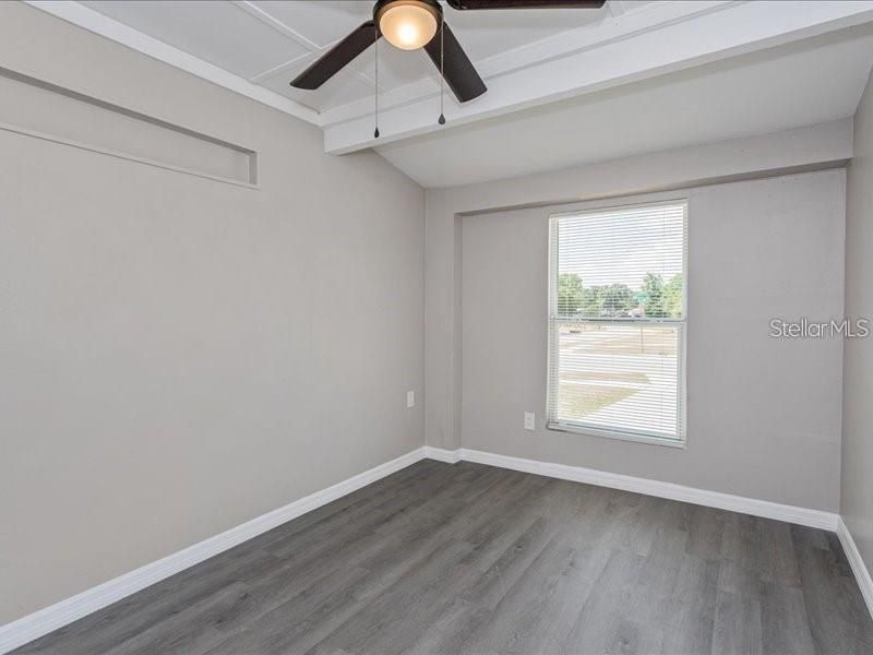 出租: $1,600 (2 贝兹, 1 浴室, 475 平方英尺)