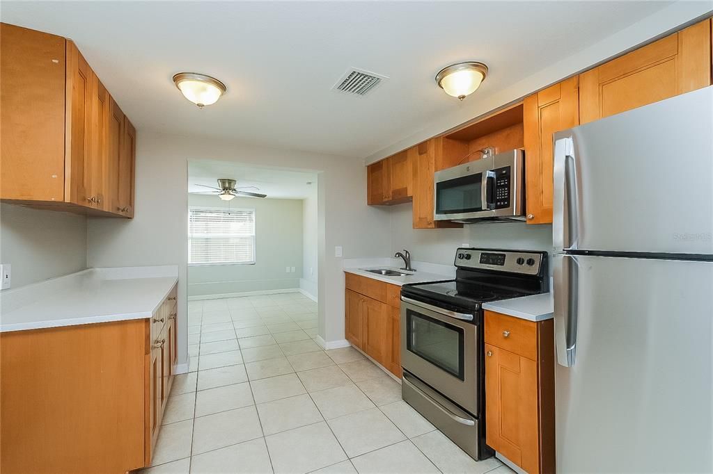 For Rent: $1,690 (2 beds, 1 baths, 1106 Square Feet)
