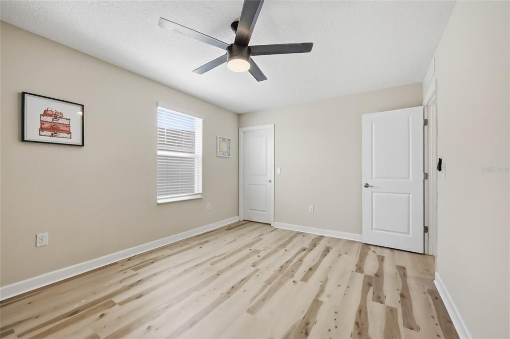 待售: $400,000 (3 贝兹, 2 浴室, 1970 平方英尺)