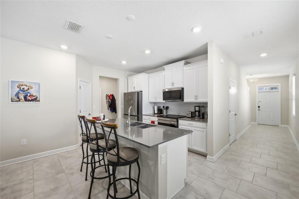 待售: $400,000 (3 贝兹, 2 浴室, 1970 平方英尺)