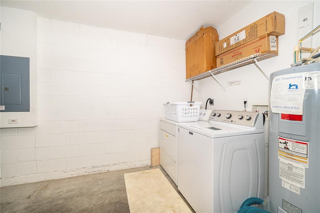 For Sale: $310,000 (3 beds, 2 baths, 1130 Square Feet)