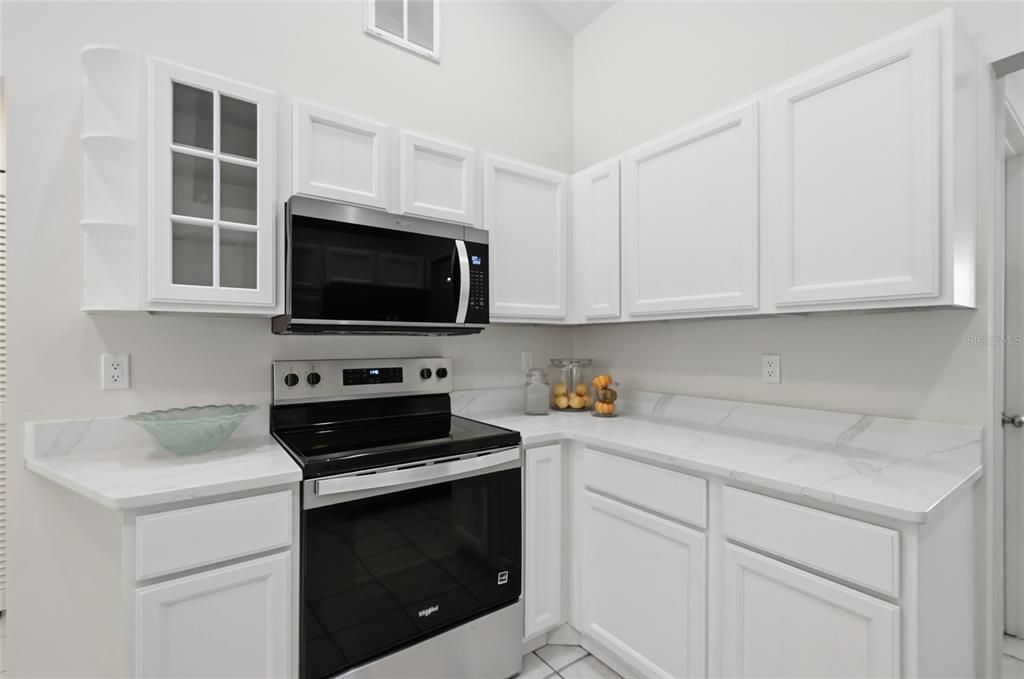 For Sale: $499,000 (3 beds, 2 baths, 1603 Square Feet)